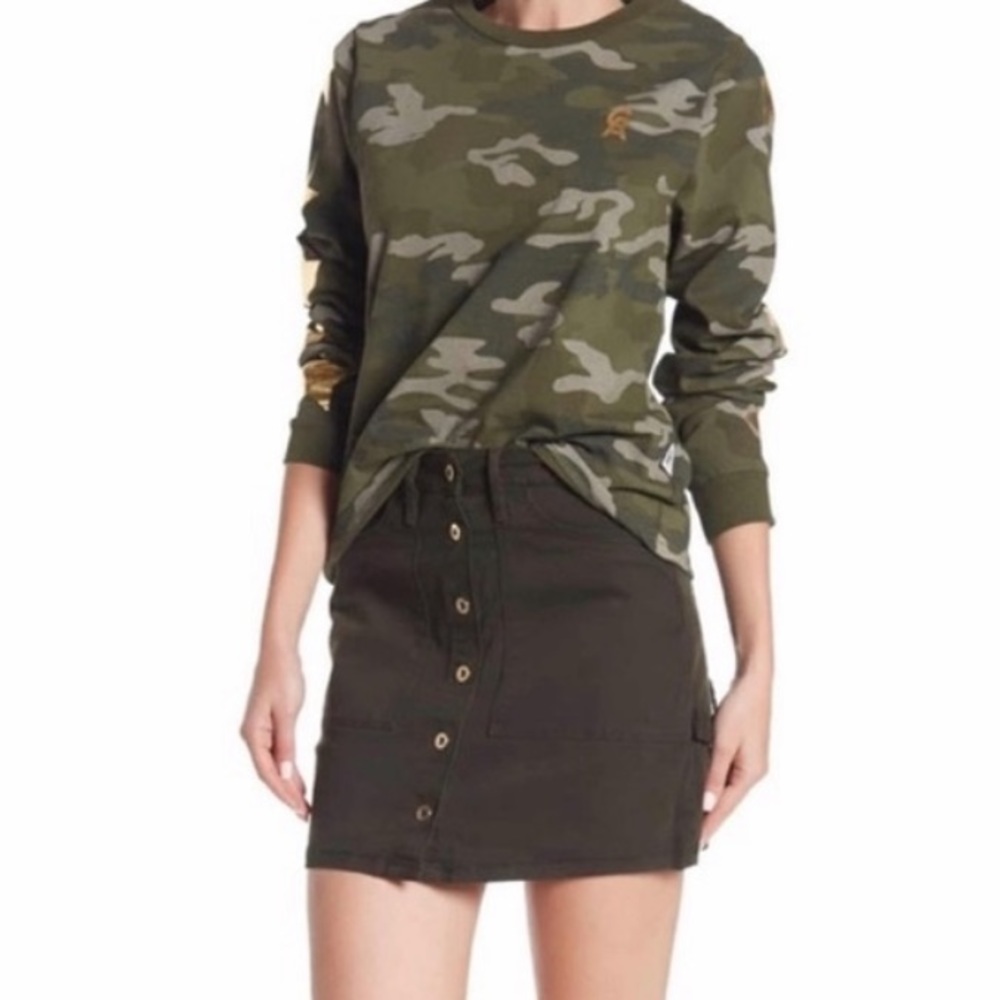 NWT Good American A Line Button Front Mini skirt